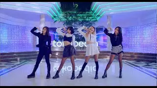 Blackpink - Pretty Savage performance tokopedia