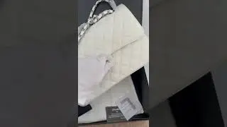 Chanel Jumbo Double Flap сумка,цвет-белый