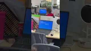 a notícia do dia: windows #bsod (blue screen of death) loop