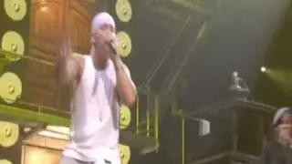 Eminem - Just dont giva a Fuck live