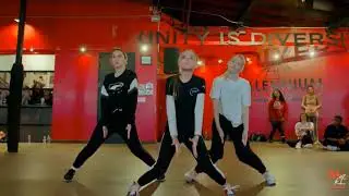 Taylor Hatala,Reese Hatala “I’m goin in” willdabeast choreography