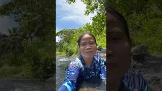 Foreigner finds beautiful Filipina in his waterfall ❤️ #filamcouple #philippines #foreignlife