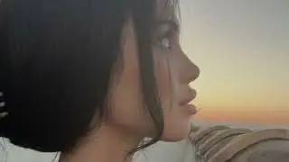 ‘’Your side profile is amazing’’