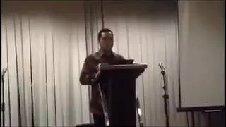 Seorang Ustad tapi Menjelekkan Agamanya Sendiri dihadapan Kaum Nonmuslim