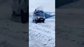 Дороги Якутии. Уаз. 