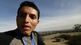 Como pilotear un elicoctero de la policía. .diria domesticar un tiburon electrónico jejejeje