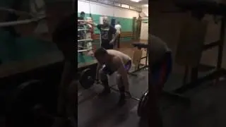 Делаю становую тягу 130 кг
