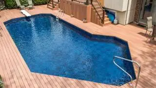 composite decking with wood grain