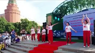 «Лач пеледӹш äршäшок»-Всемарийский этно-эстрадный хор «Моско Мари» Агаты Симора. Москва, 01.06.2024.