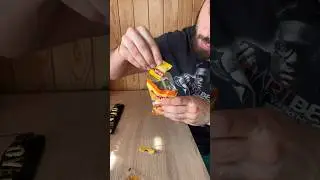 Как правильно есть лапшу
