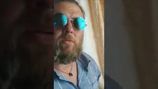 Лучше переесть, чем не доспать.