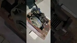 1947 Maytag Model 72 Opposed Twin 2 Stroke Engine