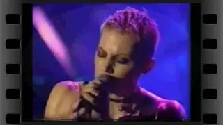 Joan Jett - Kiss on the Lips - LIVE 1997