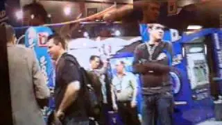 Apple Industries EZ Photo Kiosk by Birmingham Vending.flv