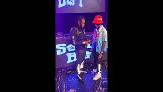 METRO GROOMIN (Prod. Paidnmf)
