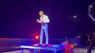 Stand up nastop Tadeja Toša, Expano