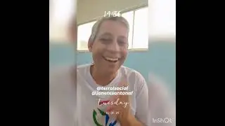 Tidinha acabou de chegar da Escolinha,ela e seus amiguinhos assistiram desenhos ,pintaram e brincar