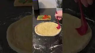 Пицца Маргарита. 