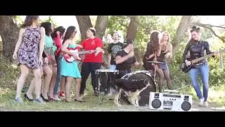 Shark & Groove - I TUOI JEANS - OFFICIAL VIDEOCLIP