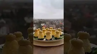 Так красиво и так легко готовится! Гости будут в восторге)