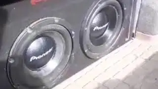 2 pioneer 305 and 2000 rms amplifier - 𝐒𝐈𝐒𝐓𝐄𝐌𝐋𝐎𝐕𝐄𝐑𝐒