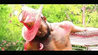 Mr.WOO FLESH AND BLOOD video