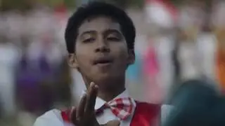 MARS KLATEN BERSINAR SAAT OBADE PENURUNAN BENDERA