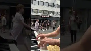 To Be a Pianist