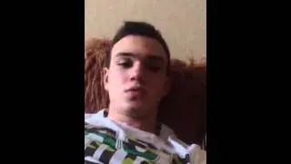 Zaikaaa7    человек и Макс показывает жопу