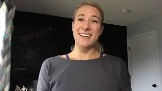 Make more money as a yoga teacher by creating a yoga workshop!