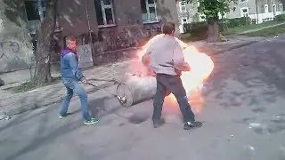 Аннигиляторная пушка из мусорного бака!