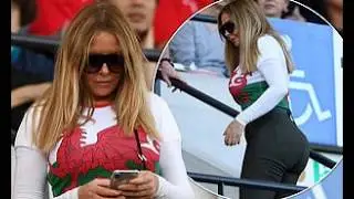 Carol Vorderman Shows Off Booty In Japan - Oct 2019