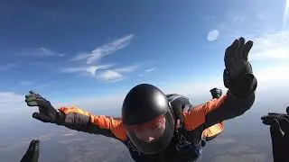Летаю как неуправляемый снаряд )))