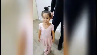 Лайфхак от Софии / Как собрать волосы в пучок/ советы папам