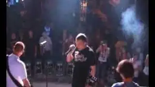 2008 - 04 - 30 // Панк Фест // ЛУНОХОД ВЕЩАЕТ ЗА КИЛОМЕТРЫ