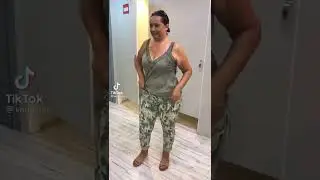 OLGUN KADIN KIYAFET DENİYOR 
