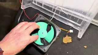 Sharp  SJ-PT690R-S Утечка в запенке.
