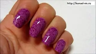 Маникюр по трафарету
