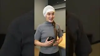 Надя из Берёзовки собирается на спектакль