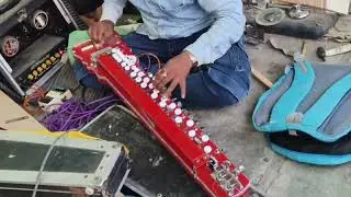 Ye kya Bat Hai Aaj ki chandni me...Banjo manufacturing company latur Maharashtra  8421230000🎸