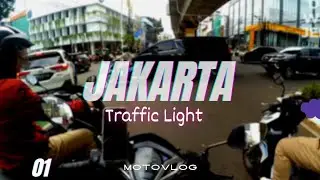 Jakarta Red Light Traffic 01 - #motovlog  #asmr #traffic