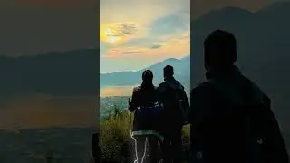 Iphone vs Android trend #bali #sunrise #trek #mount #batur #activevolcano #travelvlog #indonesia