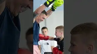 Александр Усик провел мастер-класс вместе с Гурковым 🥊😎 #усик #александрусик