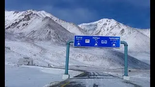 CHINA / PAKISTAN BORDER, KHUNJRAB, NATIONAL PARK, GILGIT, BALTISTAN. MARCO POLO SHEEP. MARKHOR. IBEX
