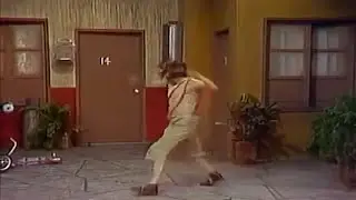 Chaves dançando 