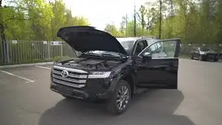 TOYOTA LAND CRUISER 300 2022 ЭЛЕГАНС (НЕ РОССИЙСКИЙ)