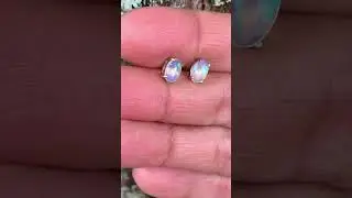 Серебряные серьги с опалом