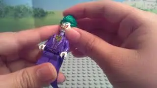How to take apart your Lego Minifigures!