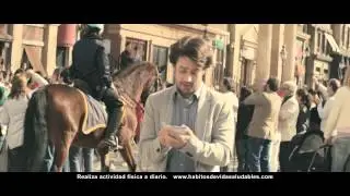 Coca-Cola Light se burla de los clichés para llevar una vida sana