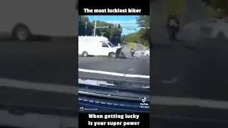 kazadan son anda kurtulan motorcu #short #shortvideo #reels #tiktok #india #sonxeberler #azerbaycan